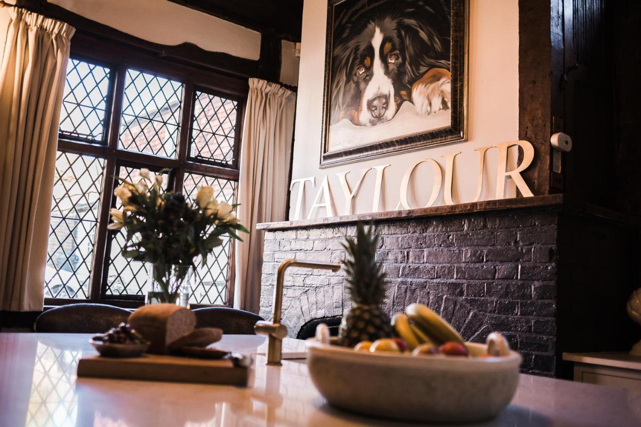 Taylour House - Edenbridge, Sleeps 10, Historic, Unique Yet Modern Villa Kültér fotó