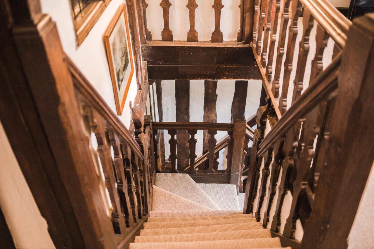 Taylour House - Edenbridge, Sleeps 10, Historic, Unique Yet Modern Villa Kültér fotó