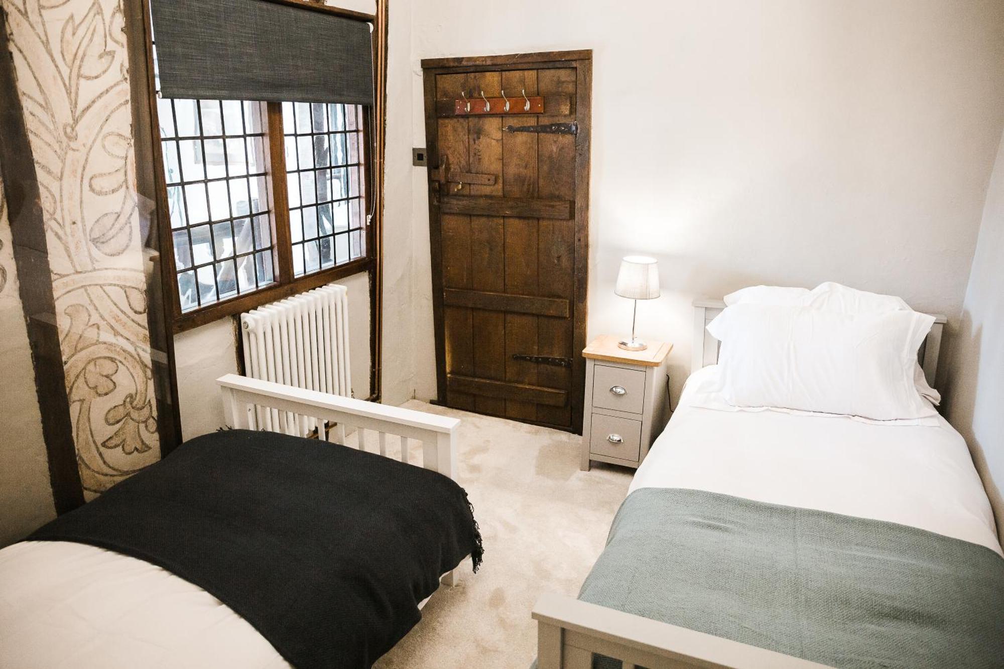 Taylour House - Edenbridge, Sleeps 10, Historic, Unique Yet Modern Villa Kültér fotó